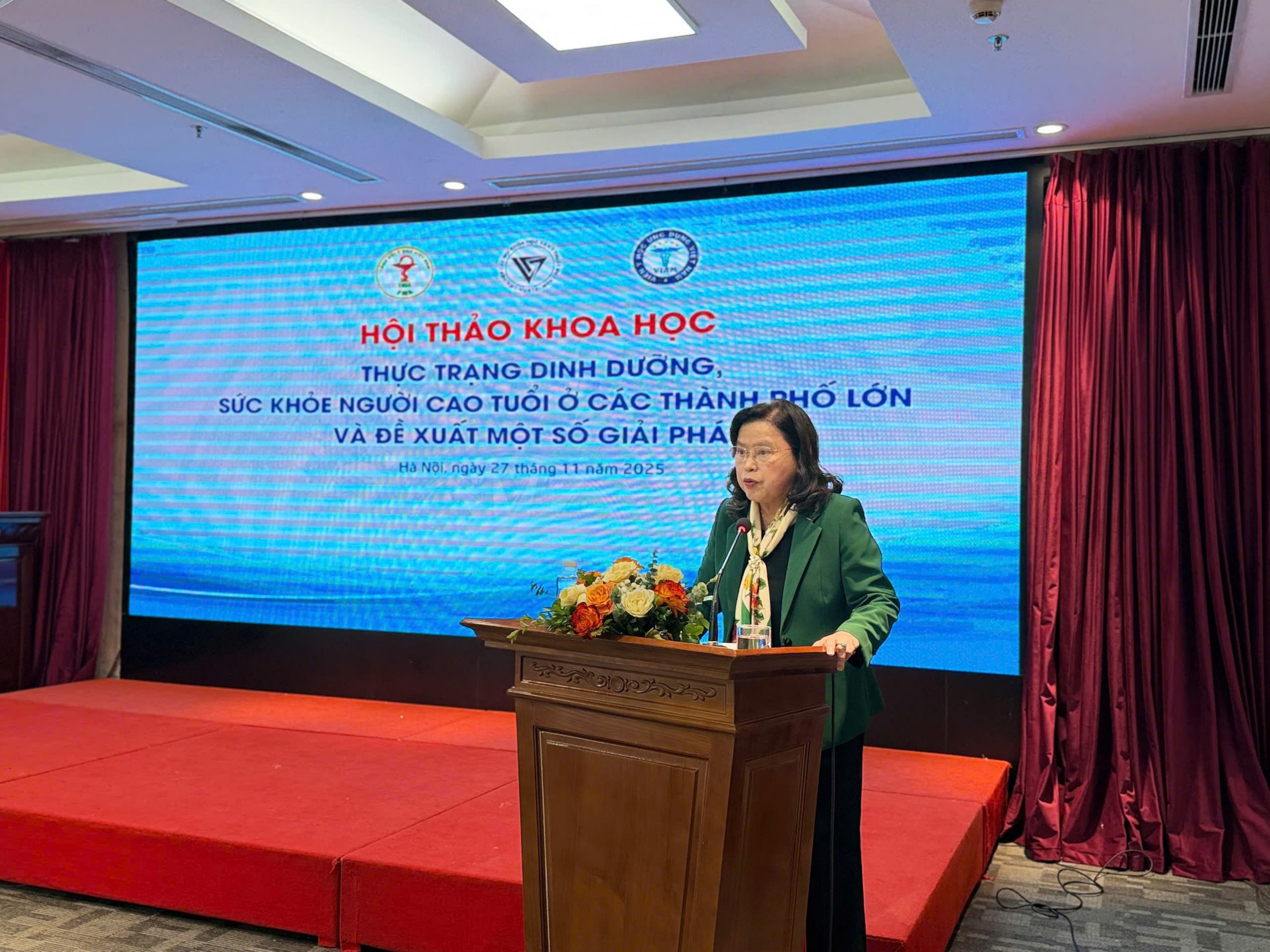 Hội thảo khoa học” Thực trạng dinh dưỡng, sức khỏe người cao tuổi ở một số thành phố lớn và đề xuất một số giải pháp”
