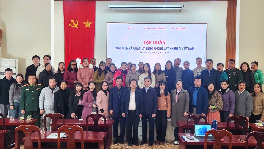 Tổng kết chương trình tập huấn Phát hiện và quản lý BKLN tại tỉnh Cao Bằng (Ngày 19/11/2025)