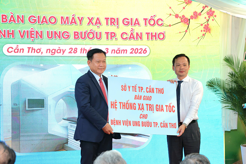 Ứng dụng hệ thống máy xạ trị gia tốc tuyến tính Halcyon vào điều trị tại Bệnh viện Ung bướu Cần Thơ