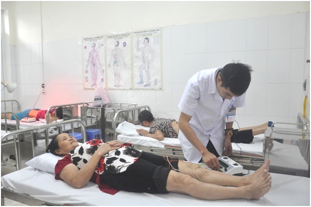 Tăng cường năng lực y tế cơ sở và kết nối tuyến trong chăm sóc sức khỏe ban đầu